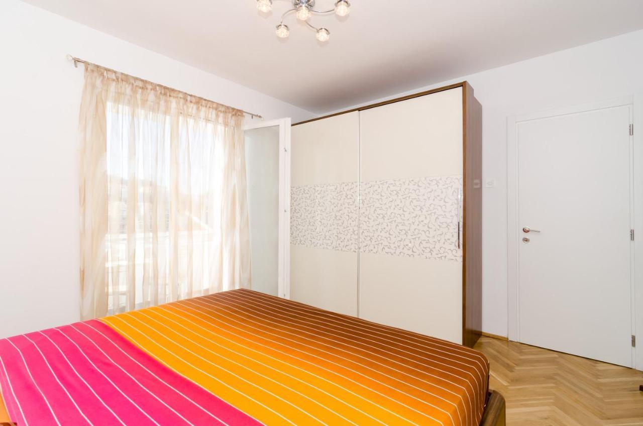 Apartment Iva - Andrije Hebranga 31 *